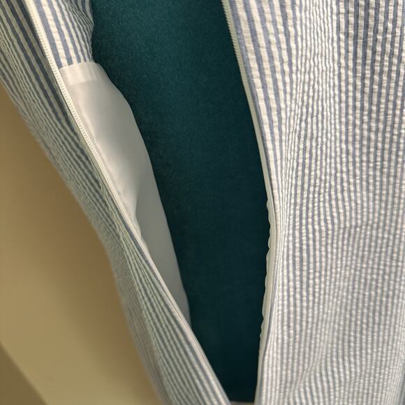 Ann Klein Women 10 Striped Blue White Sleeveless Seersucker Shift Dress Preppy - Picture 9 of 11